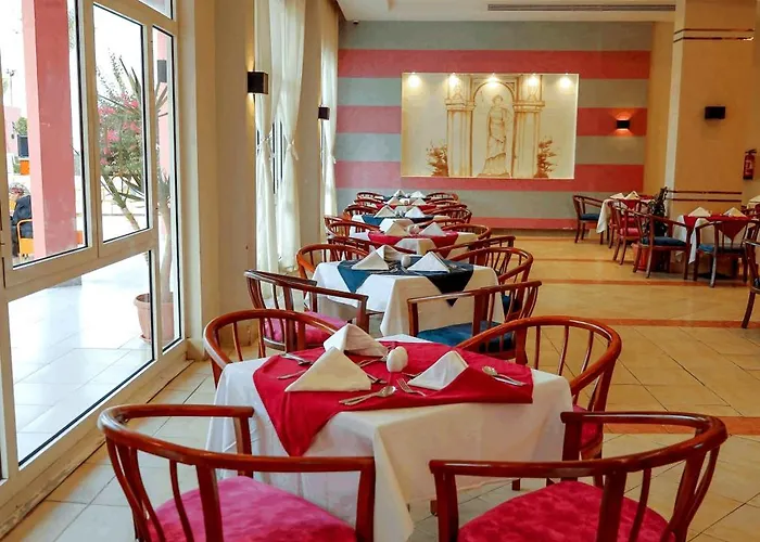 Otel Mg Alexander The Great Marsa Alem
